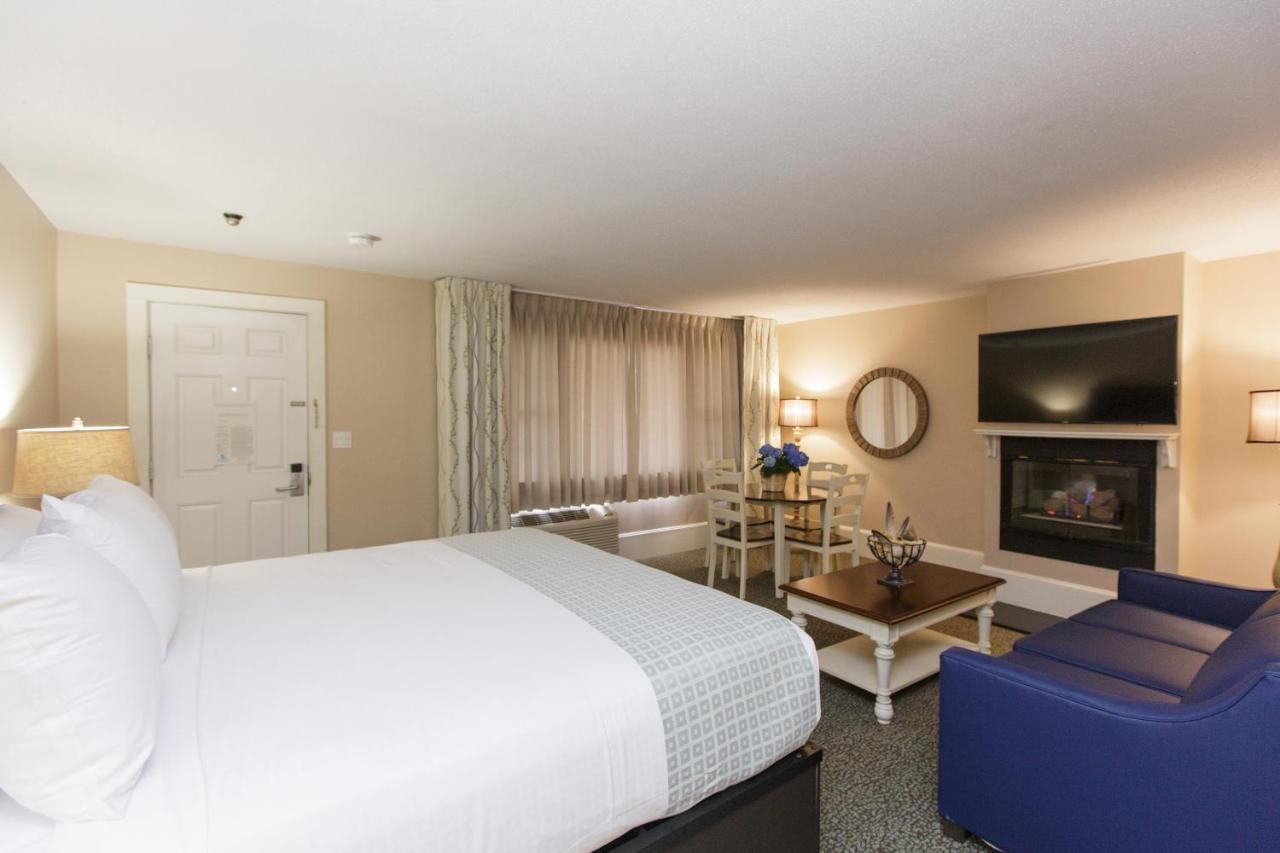 Sea Crest Beach Hotel Falmouth Exterior foto