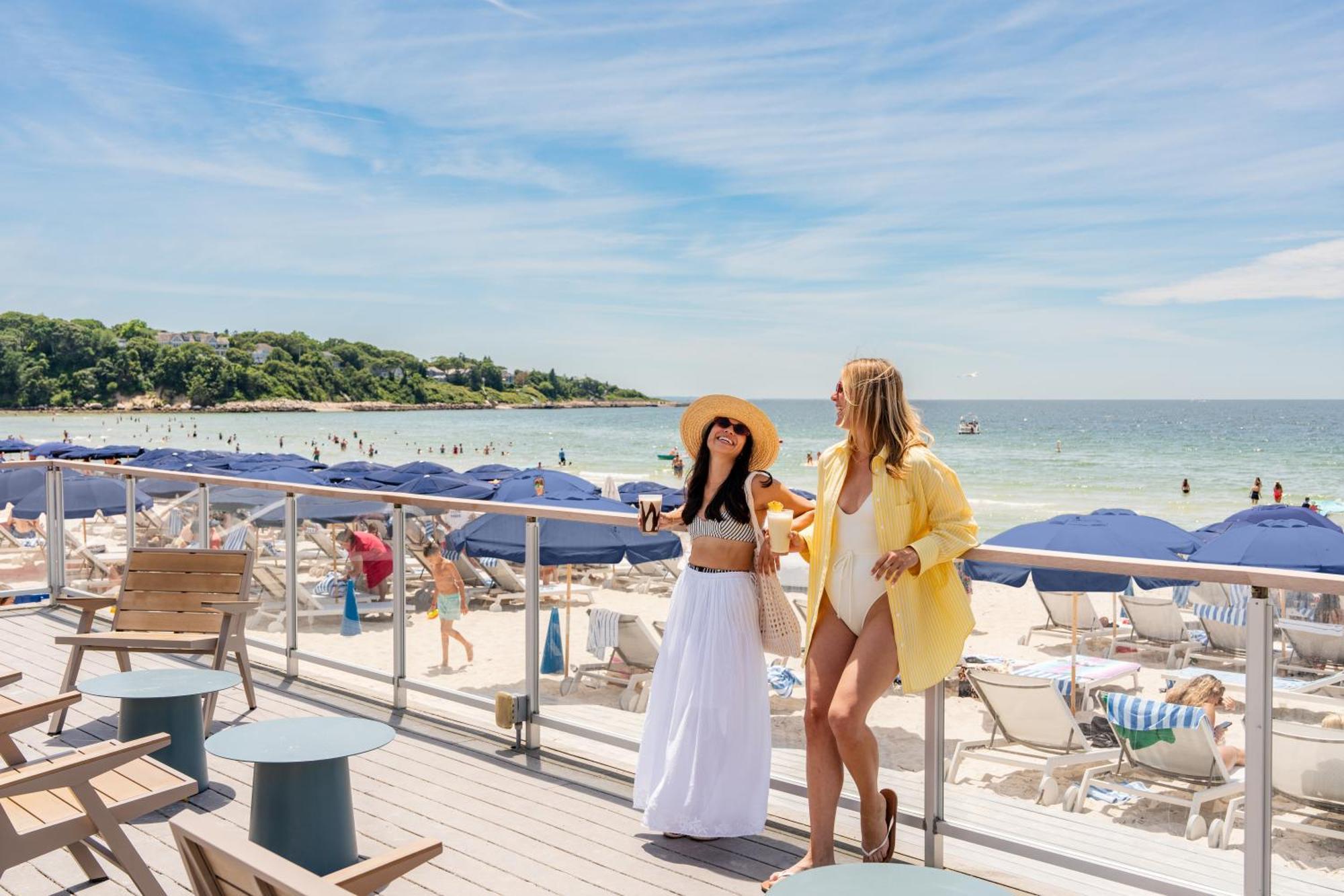 Sea Crest Beach Hotel Falmouth Exterior foto